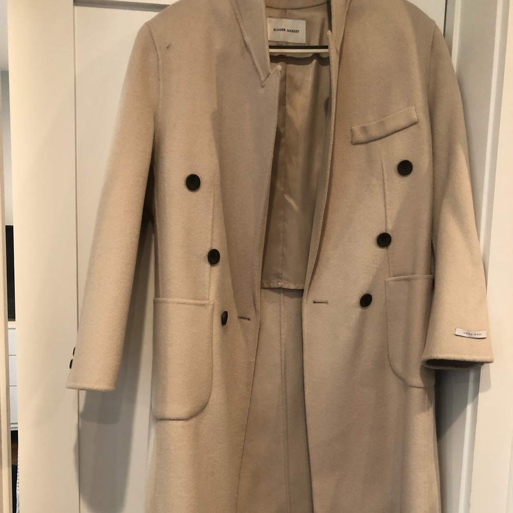 Light beige 100% wool coat NWOT